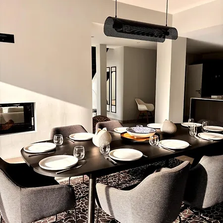 Solea - Avec Jardin Et Piscine - Proche Parcs Et Golf فيلة بيساك